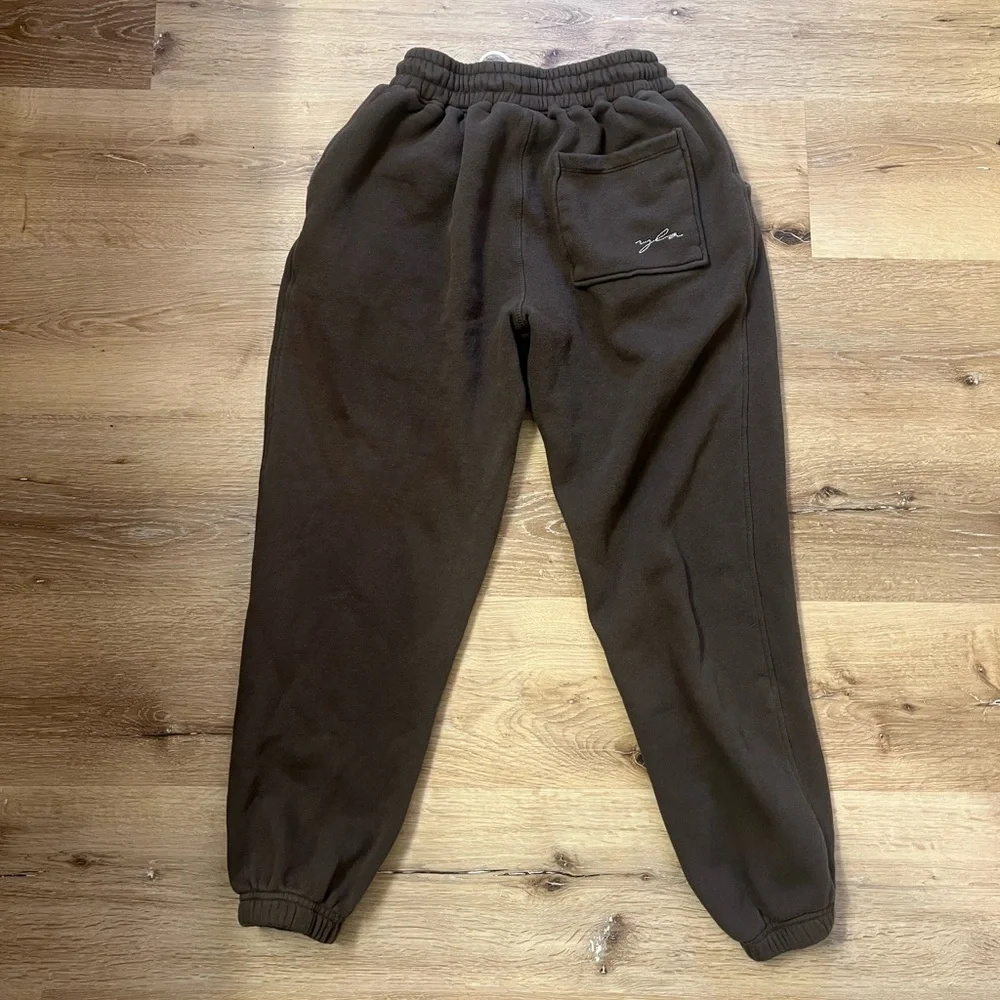 3 YoungLa Jogger Bundle - Picture 3 of 8